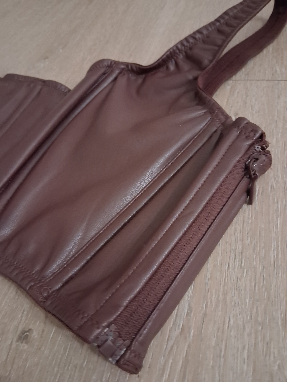 Victoria's Secret Faux Leather Crop Top in Burgundy And Panty - Picture 3 of 5